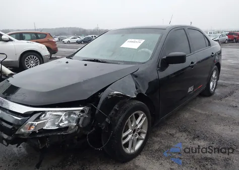 2012 Ford Fusion S из США, поврежденный, VIN 3FAHP0GA7CR224695